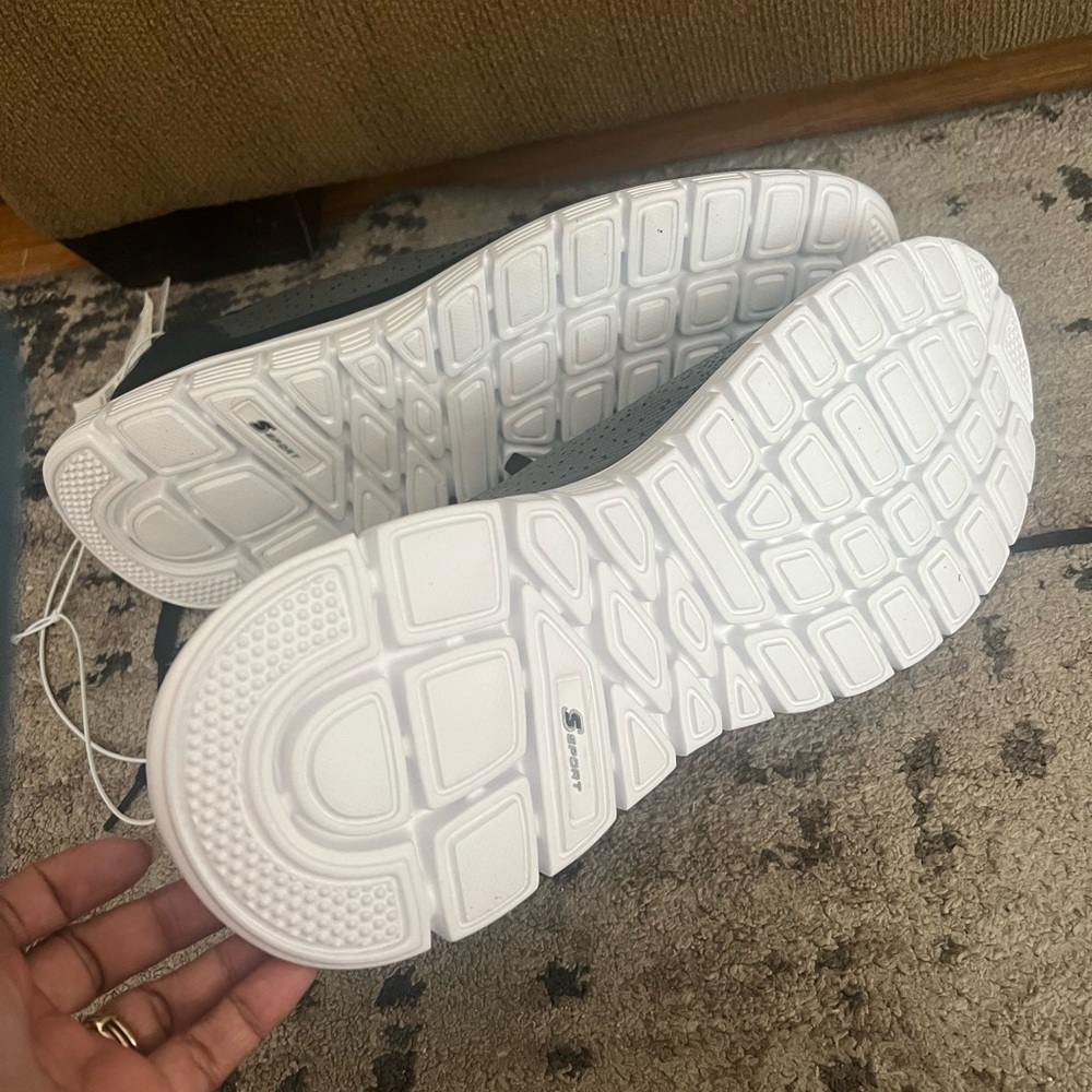 Sports by sketchers memory foam size 13 new with tags - Picture 8 of 13